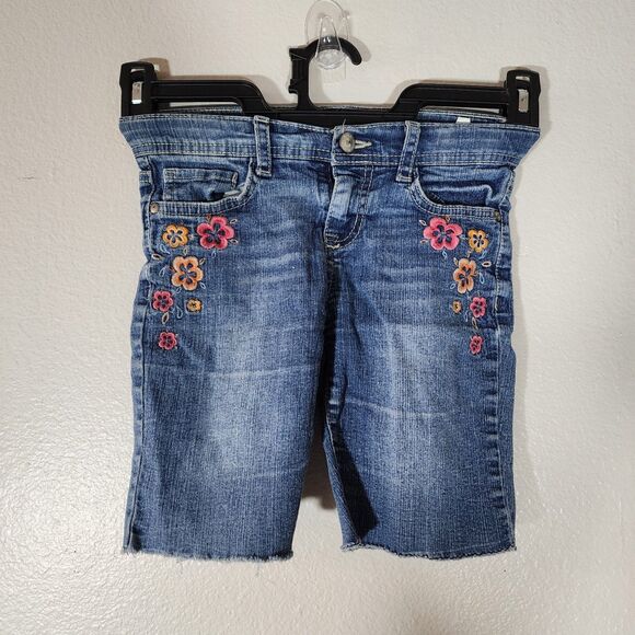 Girls Denim Shorts Size 8 - 10 Lot of 2 - Picture 5 of 7